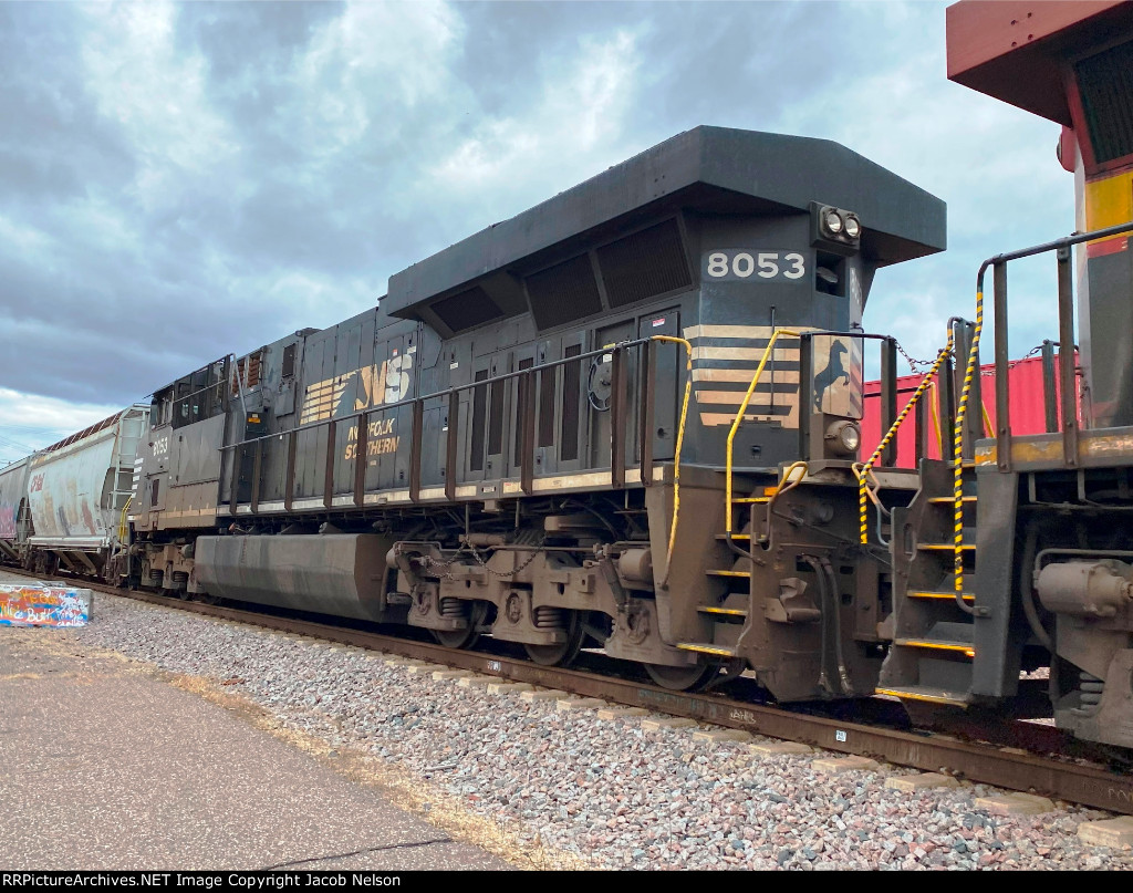 NS 8053